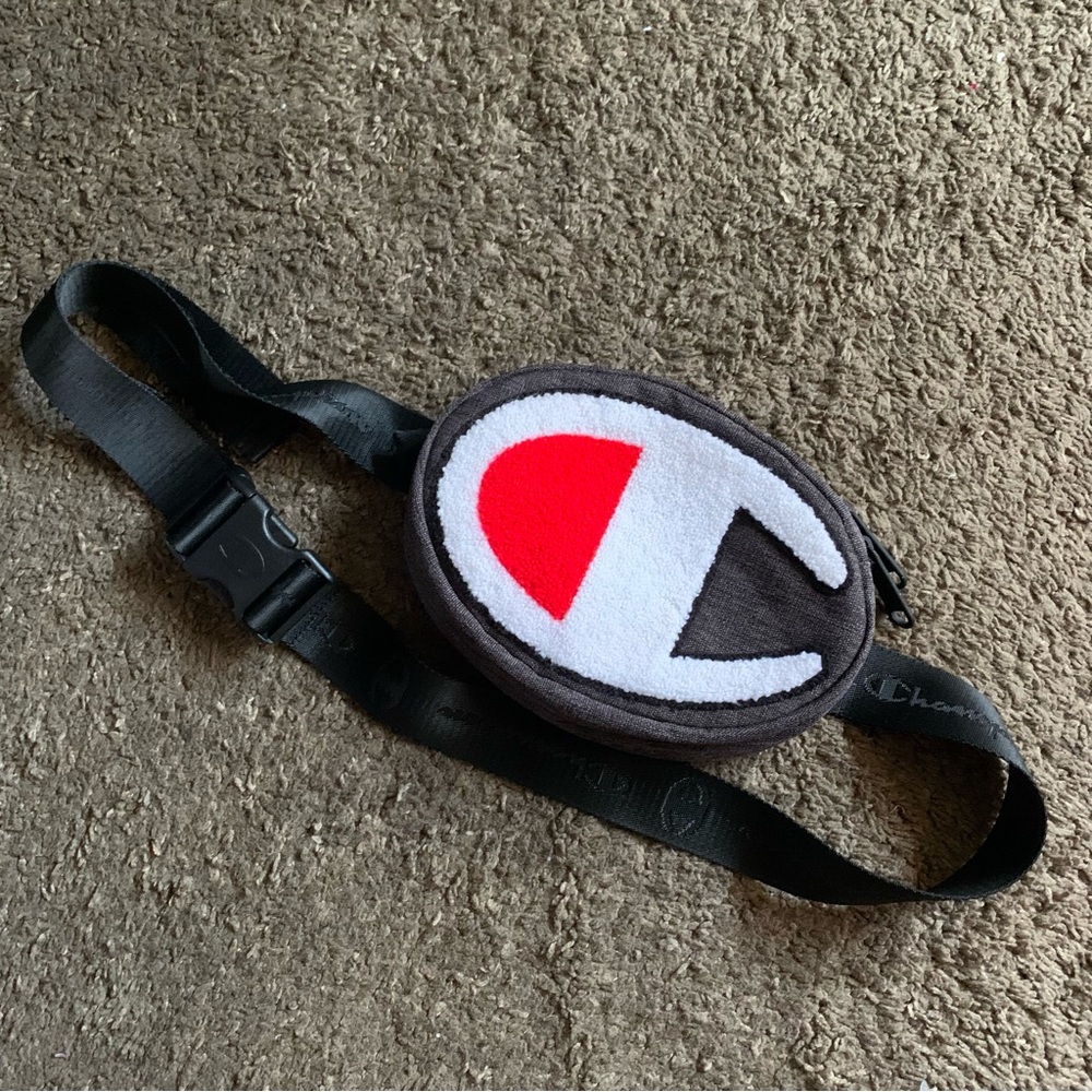 Champion Fanny Pack